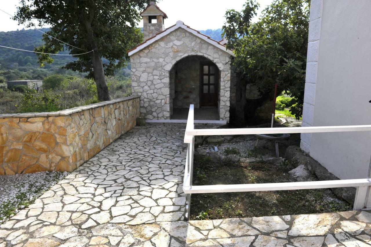The House Aunt Regina Villa Dragove Екстериор снимка